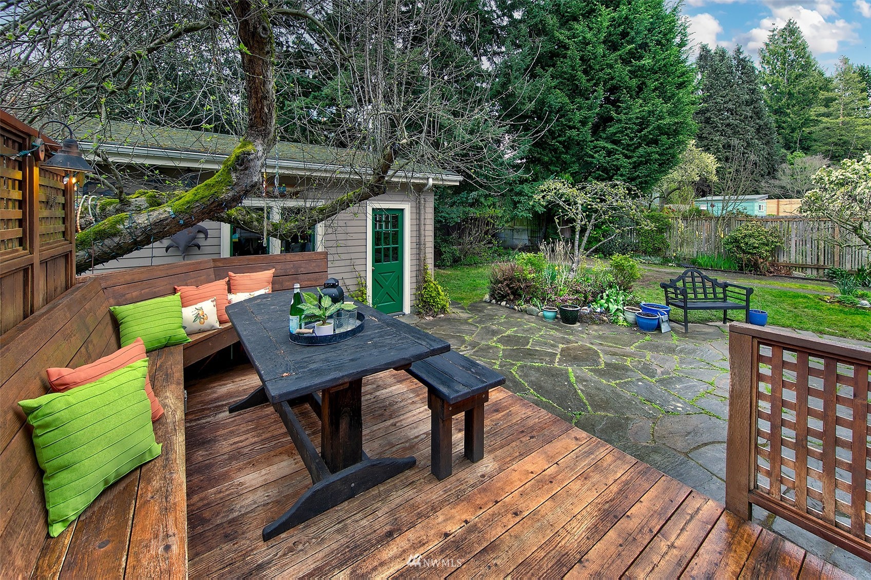 112 North 40th Street Seattle, WA 98103 - Photo 13 of 40