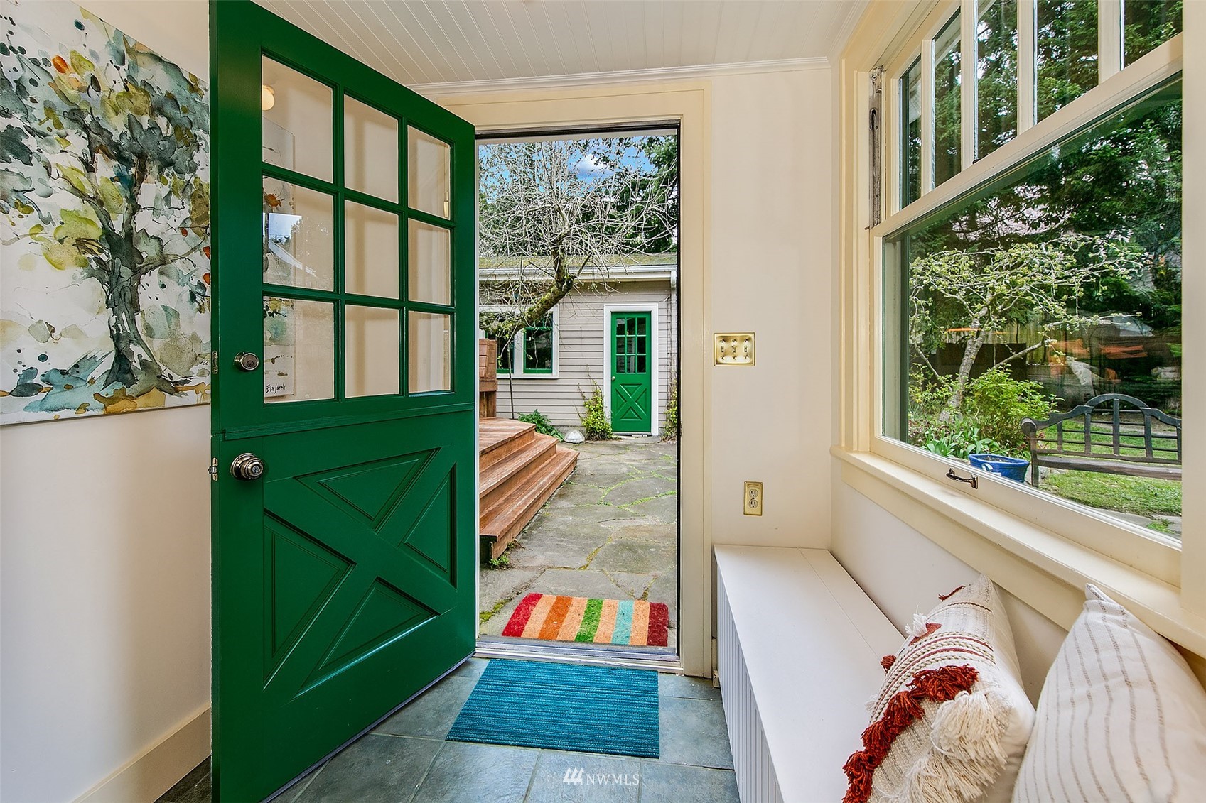 112 North 40th Street Seattle, WA 98103 - Photo 14 of 40