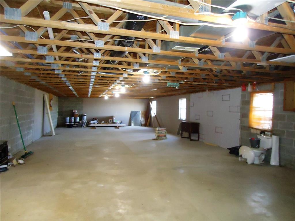 221 Ferraro Road Kittanning, PA 16201 - Photo 19 of 22 Gallery Image 19