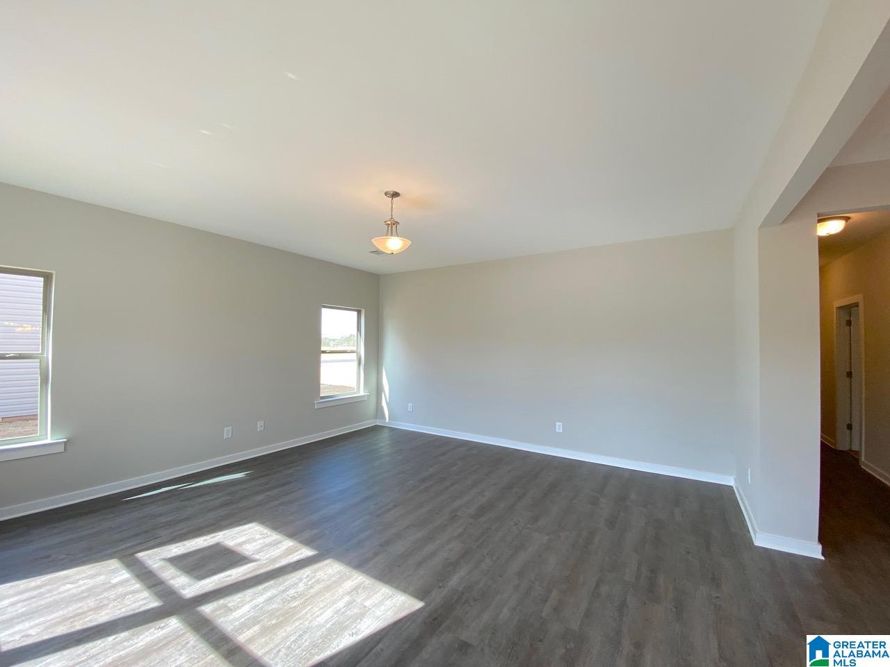 81 Granvil Way Weaver, AL 36277 - Photo 3 of 28