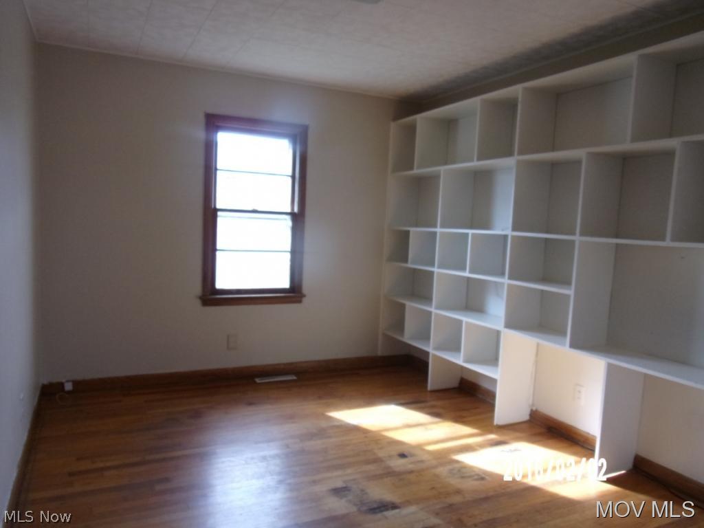 910 16th Street Vienna, WV 26105 - Photo 4 of 12