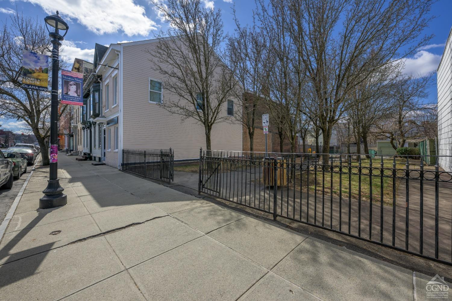 237 Warren Street Hudson, NY 12534 - Photo 3 of 39 a view of a pathway with a yard
