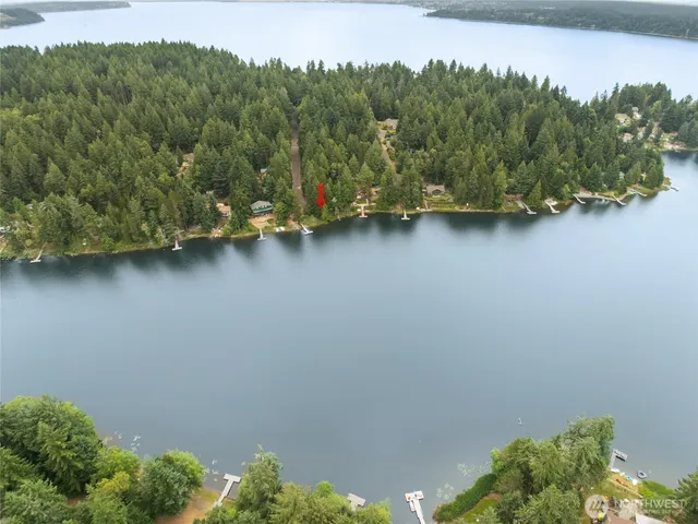 $250,000 | 10718 Trout Place West, Anderson Island, WA 98303