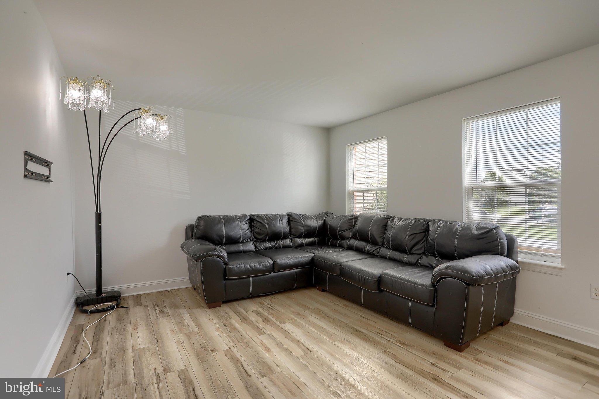 126 Radle Road Harrisburg, PA 17112 - Photo 4 of 32 Gallery Image 4