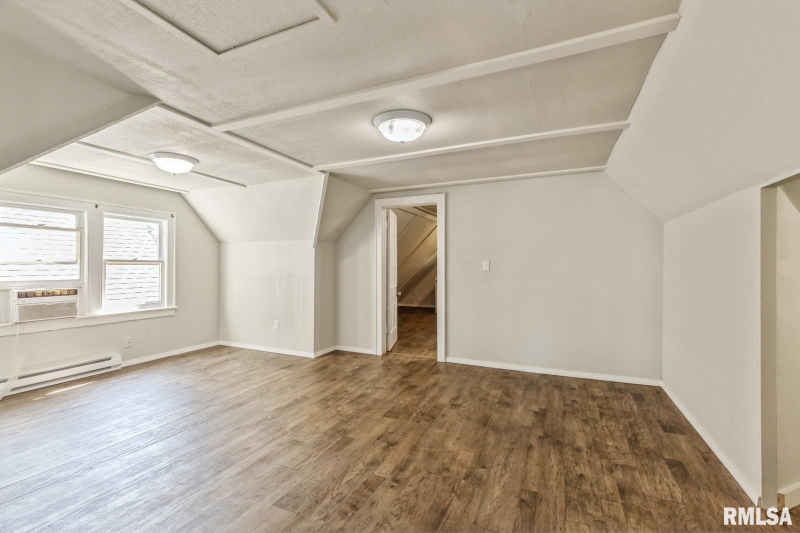 1205 3rd Street, Unit A Moline, IL 61265 - Photo 28 of 35 Gallery Image 28