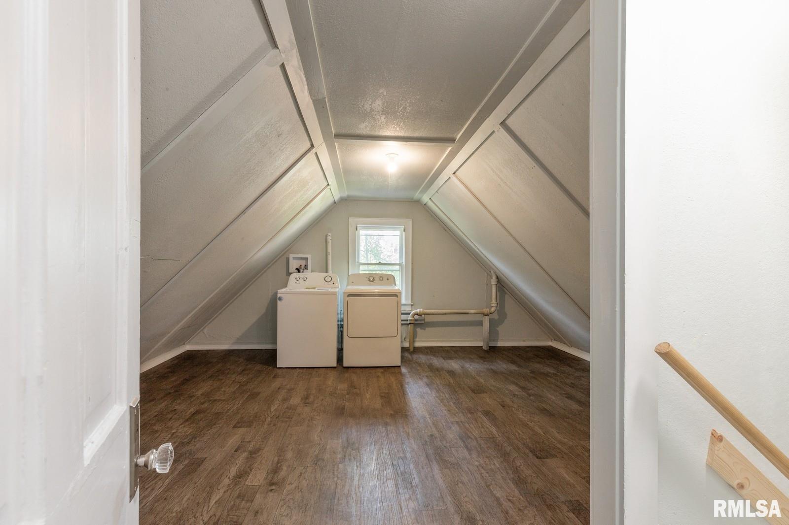 1205 3rd Street, Unit A Moline, IL 61265 - Photo 30 of 35 Gallery Image 30