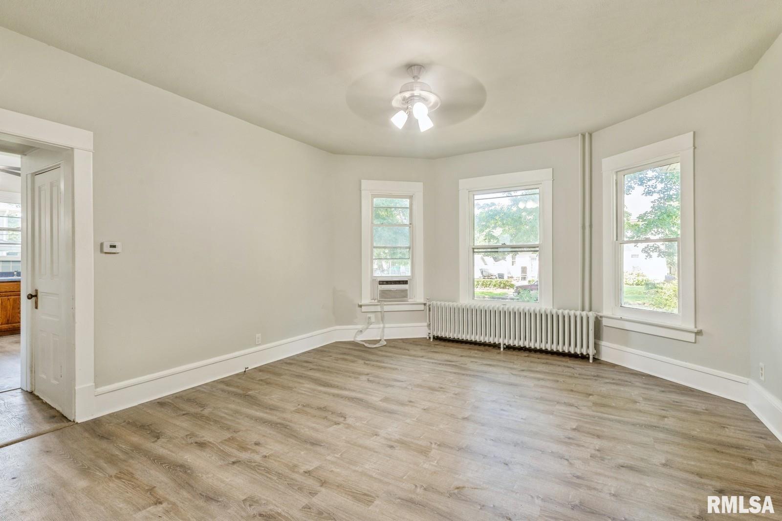 1205 3rd Street, Unit A Moline, IL 61265 - Photo 10 of 35 Gallery Image 10