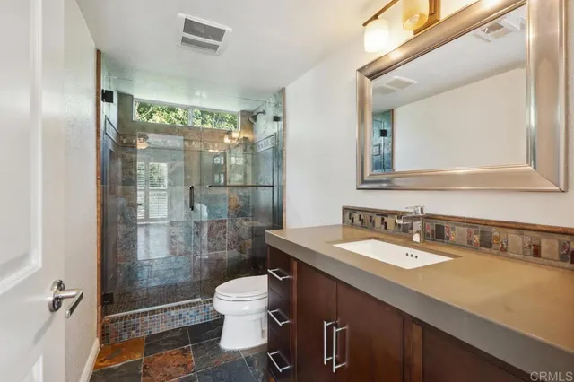 $1,079,998 | 3519 Andrews Street, San Diego, CA 92103