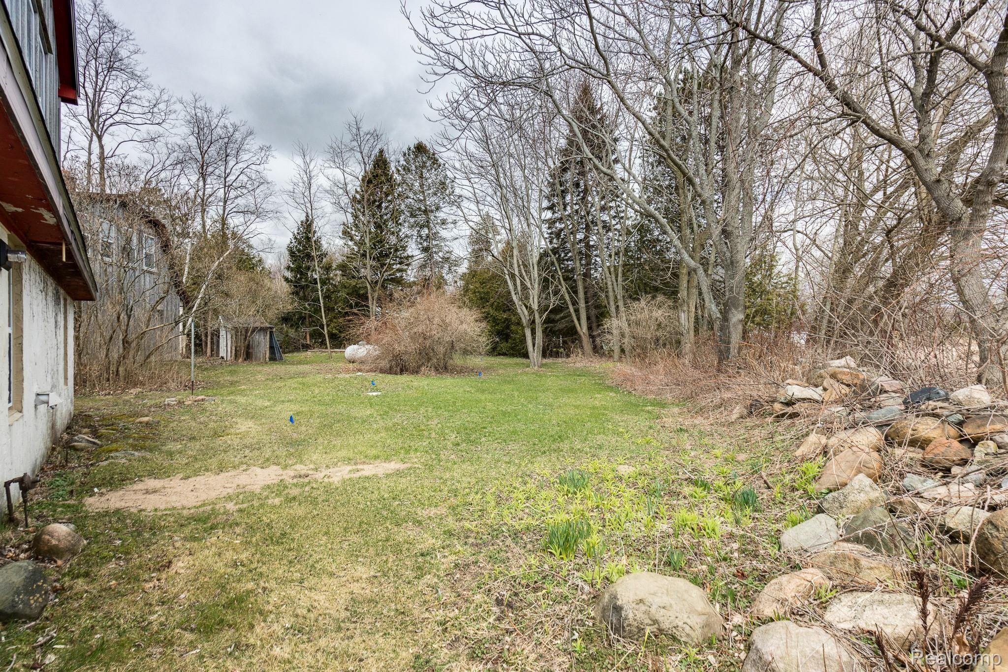 4135 South Lake Shore Road Harbor Beach, MI 48441 - Photo 14 of 57 4135 S Lakeshore Rd (14 of 57).jpg
