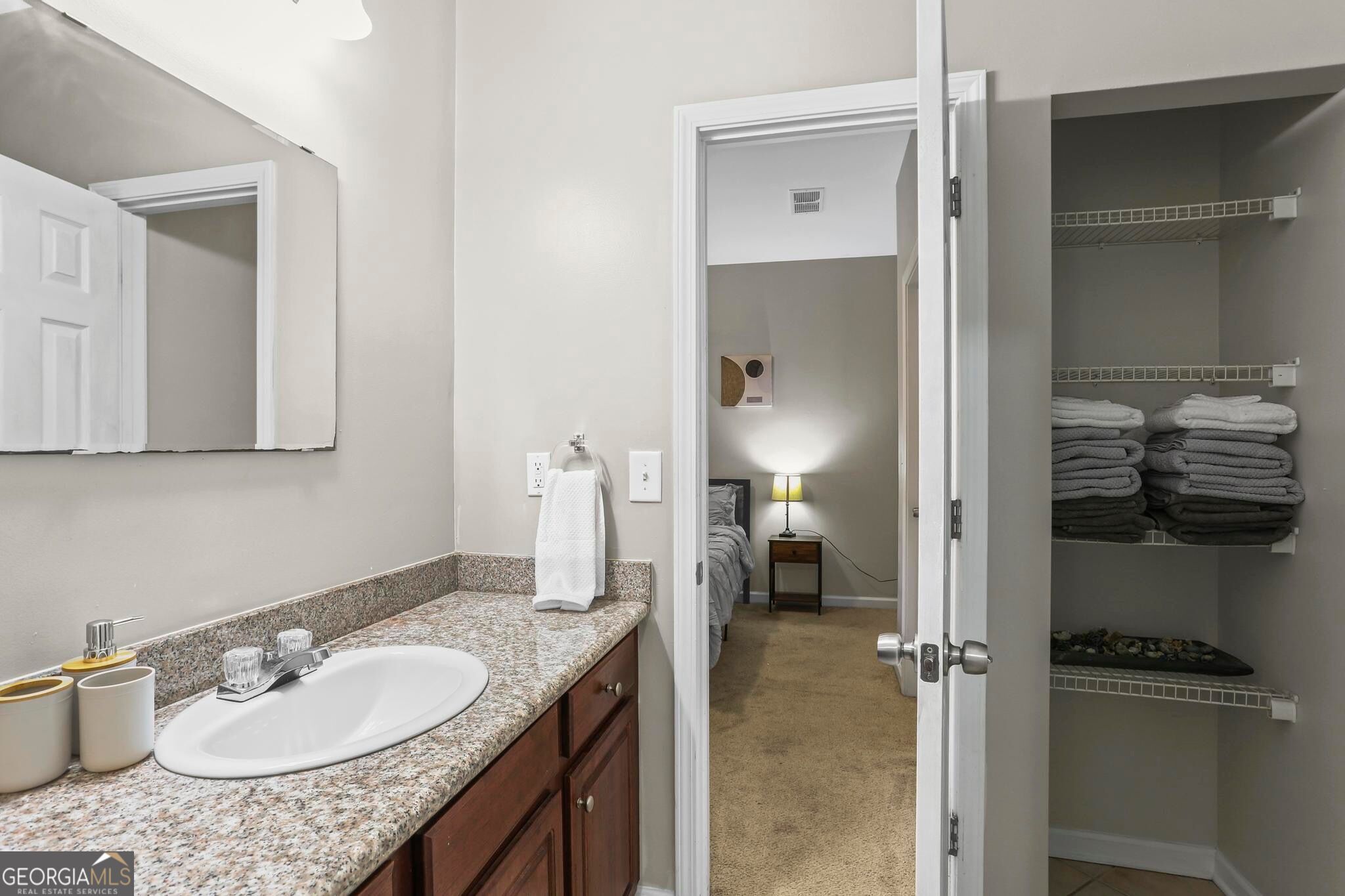 687 Windsor Street Southwest Atlanta, GA 30310 - Photo 20 of 31 Gallery Image 20