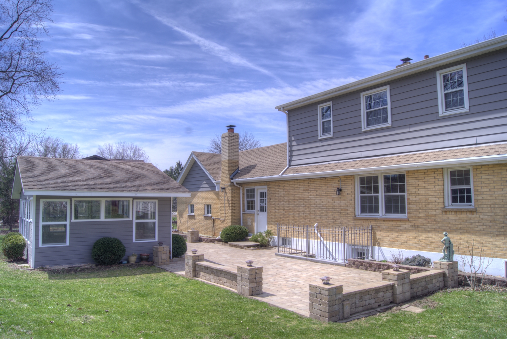 S657 Wynwood Road Winfield, IL 60190 - Photo 3 of 15