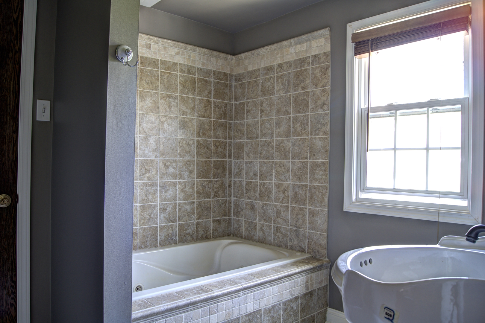 S657 Wynwood Road Winfield, IL 60190 - Photo 9 of 15