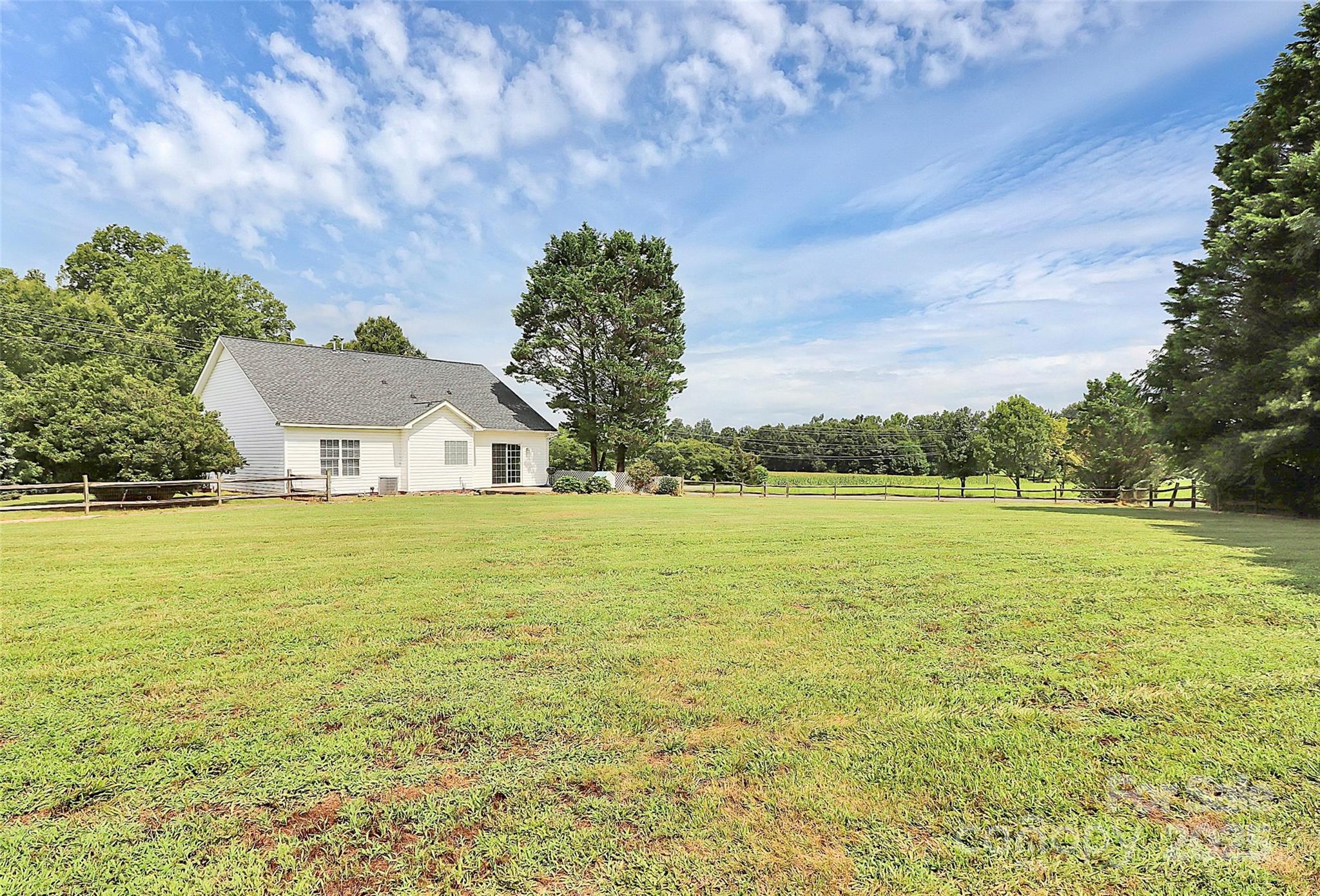 6812 Sugar And Wine Road Monroe, NC 28110 - Photo 11 of 39 Gallery Image 11