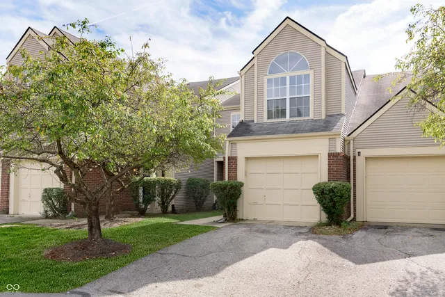 $219,900 | 9481 Aberdare Drive, Indianapolis, IN 46250