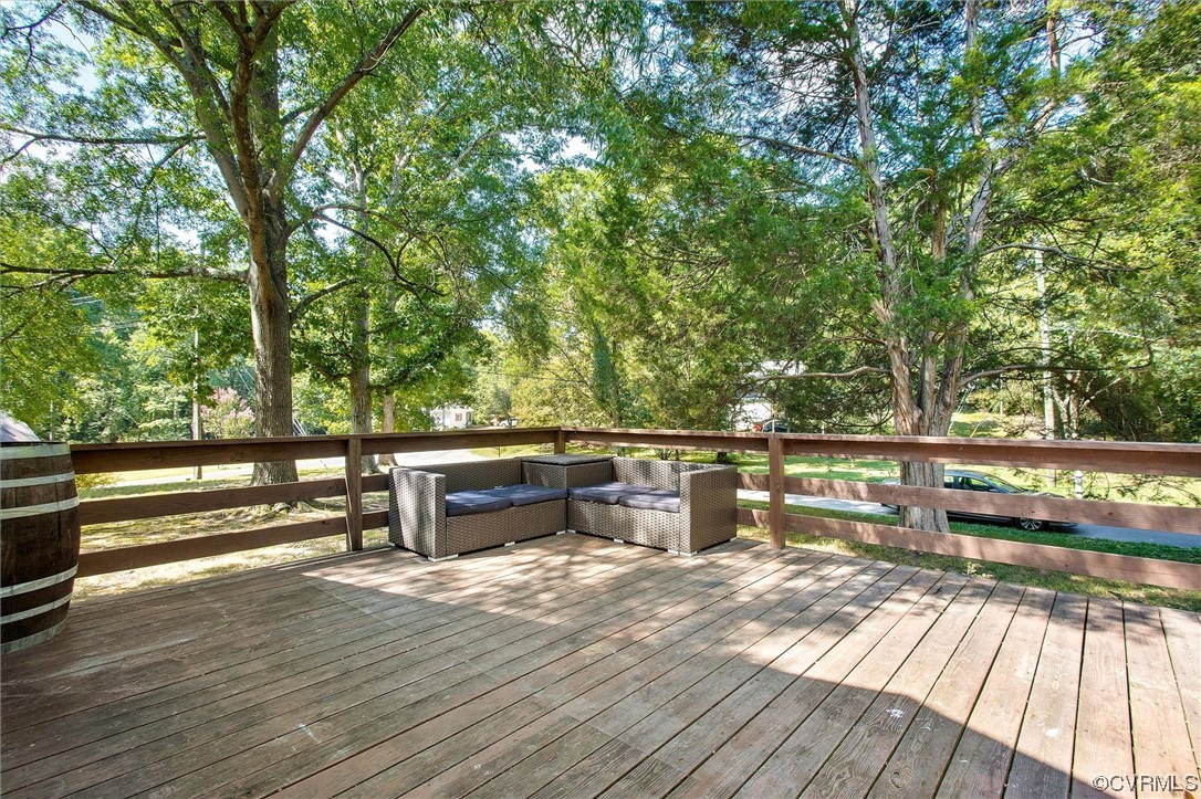 9606 Meadowview Road Henrico, VA 23294 - Photo 19 of 27 a view of outdoor space with seating