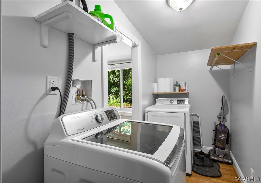 9606 Meadowview Road Henrico, VA 23294 - Photo 21 of 27 a utility room with dryer and washer