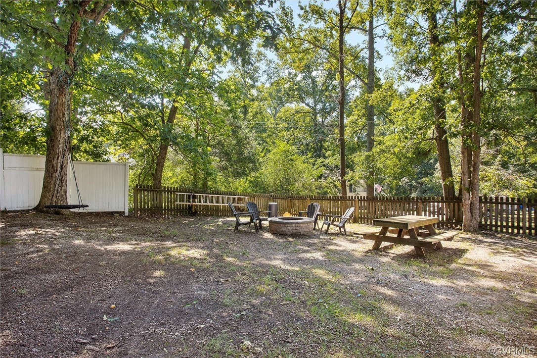 9606 Meadowview Road Henrico, VA 23294 - Photo 24 of 27 a view of a park with large trees
