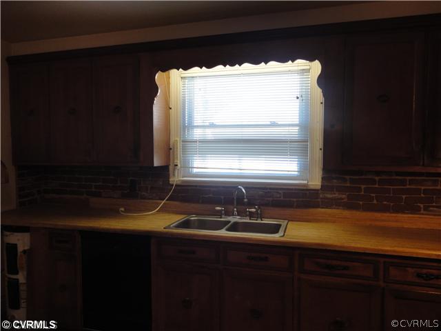 1920 Le Suer Road Henrico, VA 23229 - Photo 18 of 24 Kitchen