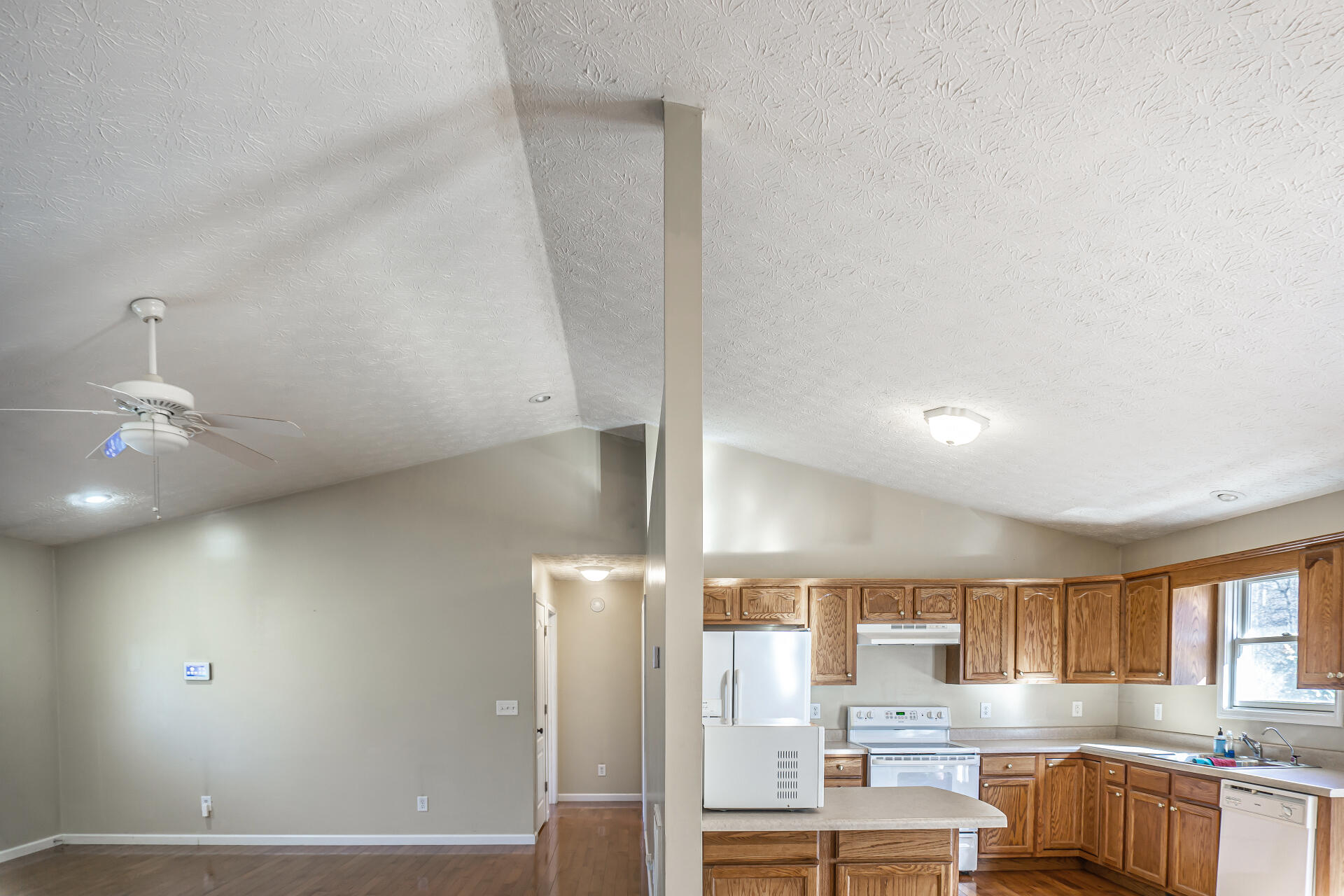 148 Whispering Ridges Road Greeneville, TN 37743 - Photo 19 of 44 WhisperingRidgeG_045