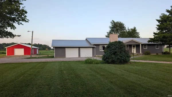 $365,000 | 7205 Highway 1, Bluffton, IN 46714