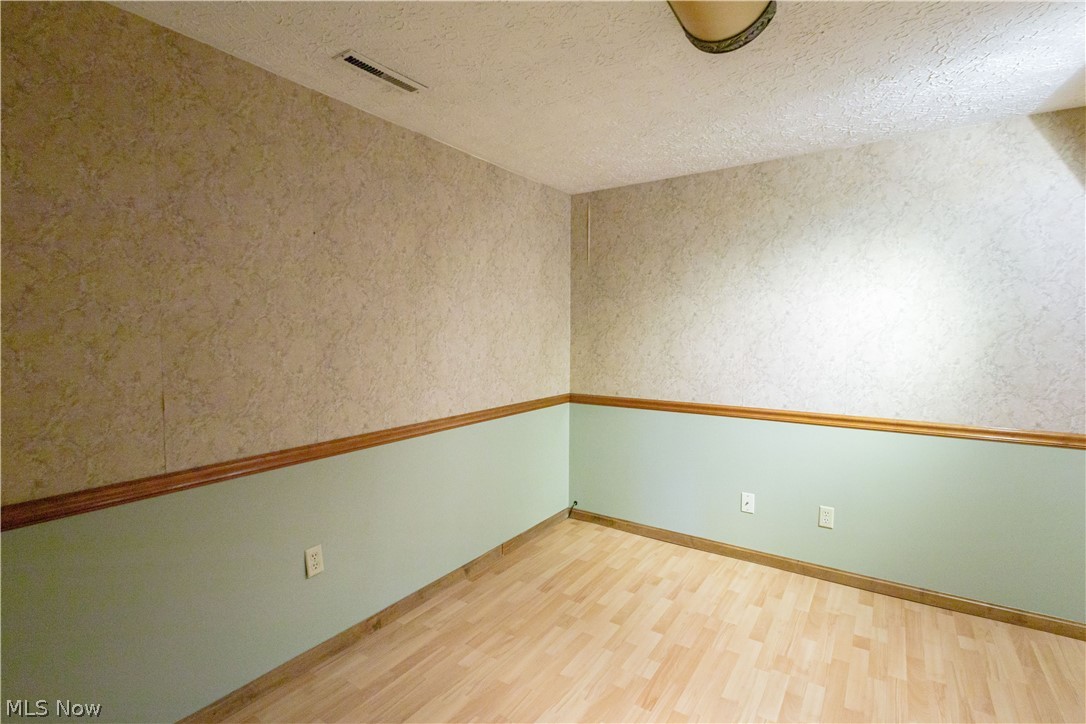 4820 Ridgeside Circle Southeast Canton, OH 44707 - Photo 25 of 35 Gallery Image 25