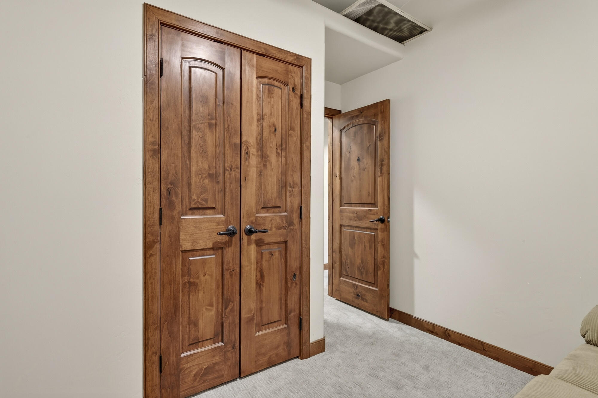 565 South Vasels Road, Unit 8B Brian Head, UT 84719 - Photo 34 of 47 565 Vasels Rd #8B-36