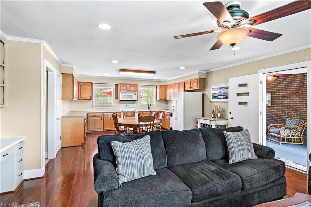 2571 Harper Road Clemmons, NC 27012 - Photo 7 of 50