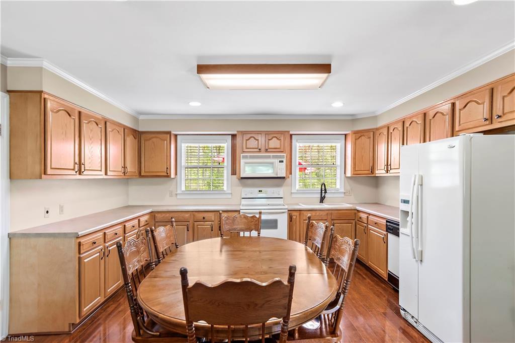 2571 Harper Road Clemmons, NC 27012 - Photo 8 of 50