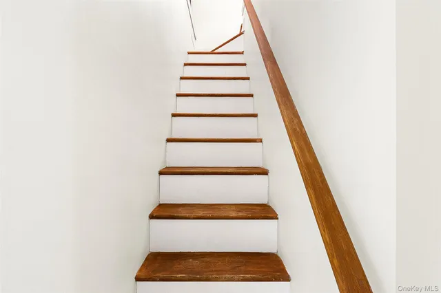 $5,600 | 93-01 71st Avenue | Forest Hills