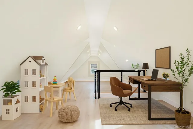 $5,600 | 93-01 71st Avenue | Forest Hills