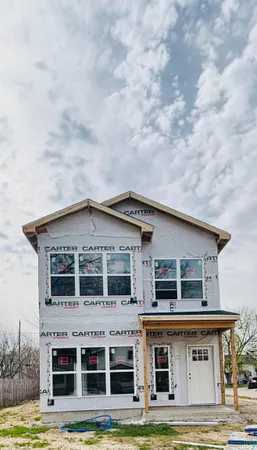 $325,000 | 3102 Alexander Street, Fort Wayne, IN 46806