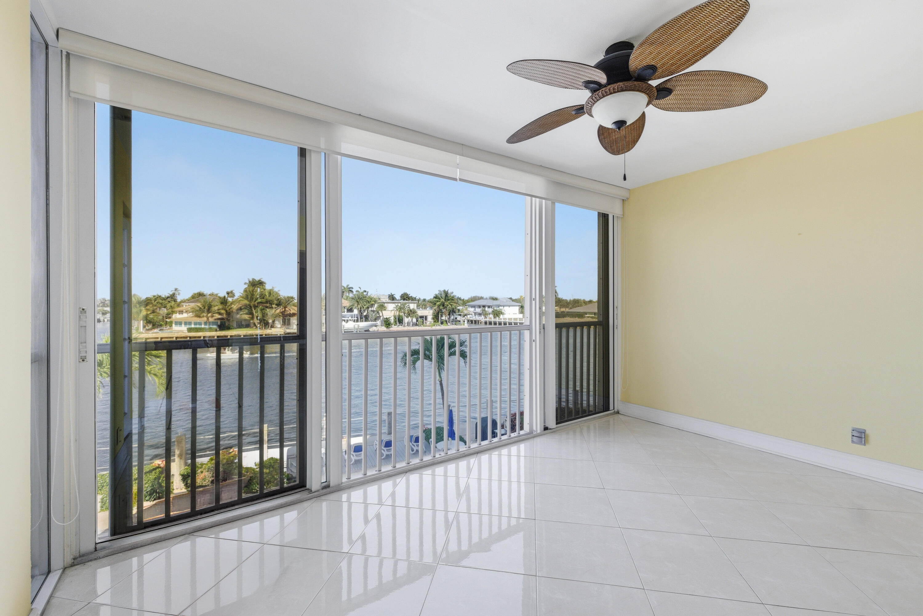 615 North Riverside Drive, Unit 301 Pompano Beach, FL 33062 - Photo 4 of 34 7_615_N_RIVERSIDE_DR_03112026_18PCT-Edit