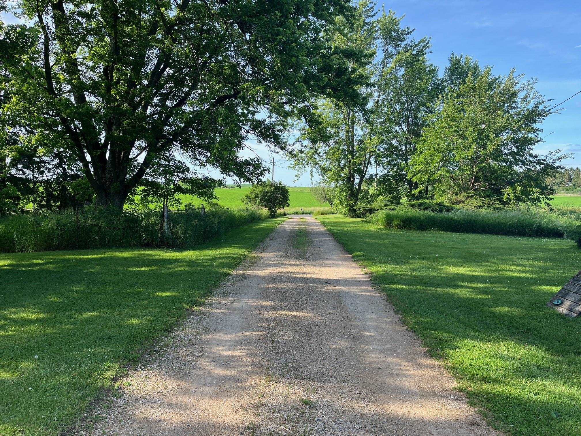4923 Meek Road Arlington, WI 53911 - Photo 11 of 48