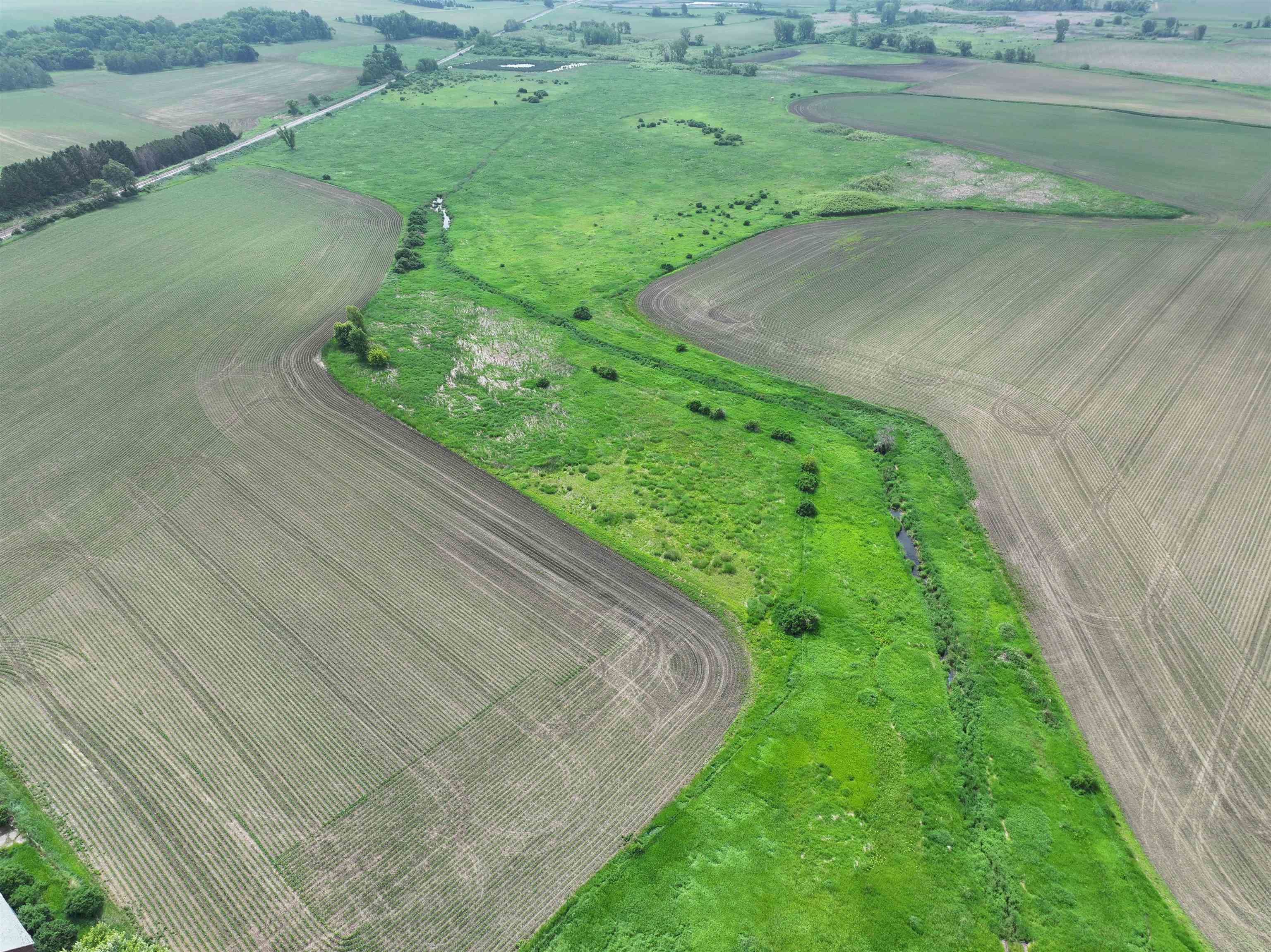 4923 Meek Road Arlington, WI 53911 - Photo 34 of 48