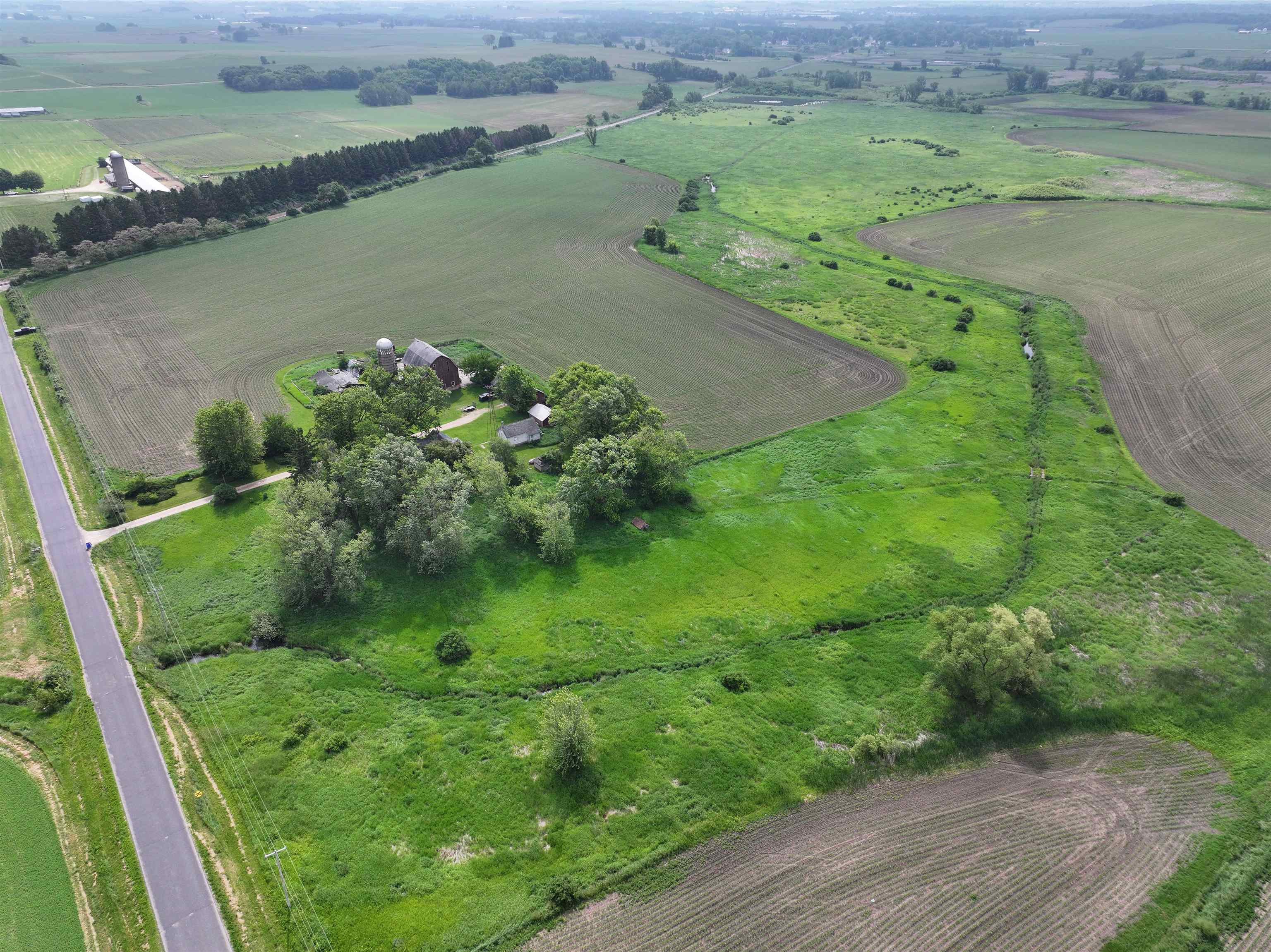 4923 Meek Road Arlington, WI 53911 - Photo 36 of 48