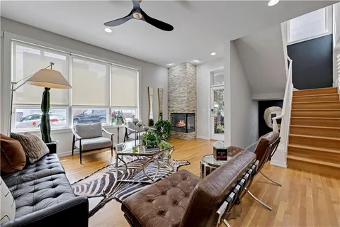 $775,000 | 514 Oak Street, Kansas City, MO 64106