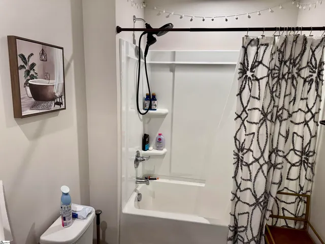 $305,000 | 117 Alice Court, Easley, SC 29642