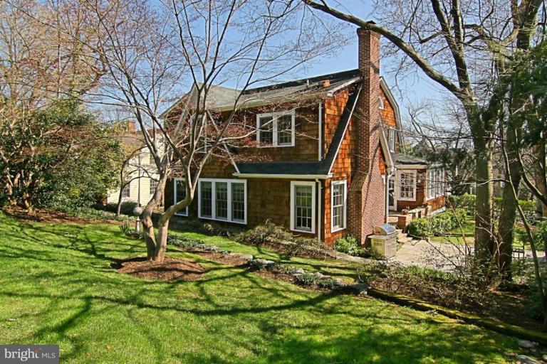 1502 Russell Road Alexandria, VA 22301 - Photo 7 of 30 Exterior #3