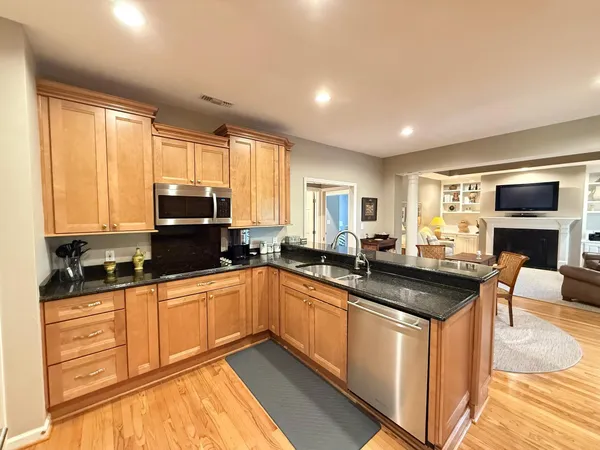 $699,900 | 213 Ashmont Drive, Wando, SC 29492
