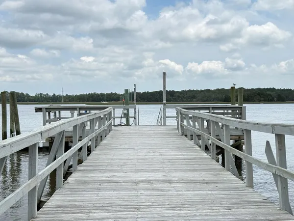 $699,900 | 213 Ashmont Drive, Wando, SC 29492