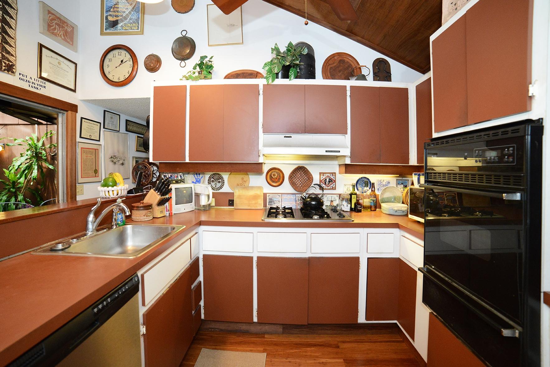 2411 Northwest 29th Road Boca Raton, FL 33431 - Photo 8 of 16 KITCHEN