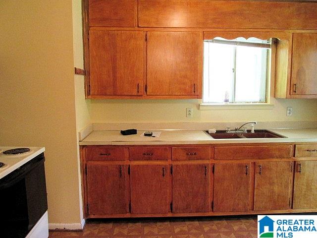 66 Turner Street Talladega, AL 35160 - Photo 8 of 17