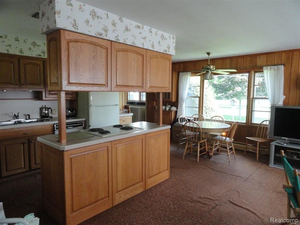 4246 West Commerce Road Milford, MI 48380 - Photo 10 of 25 DSC02224.JPG