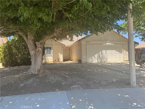 $429,900 | 44111 Acacia Street, Lancaster, CA 93535