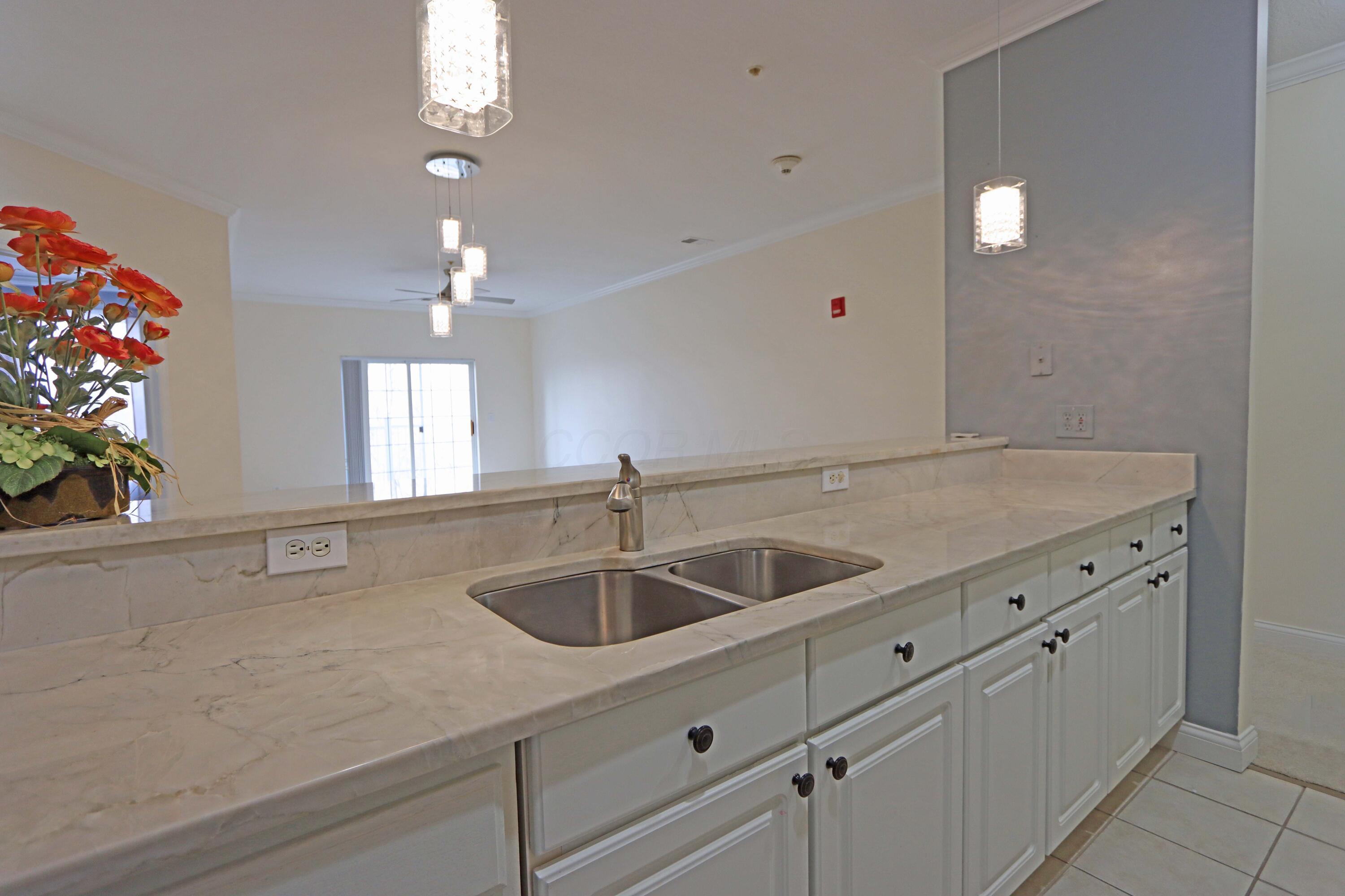2245 Riverside Drive, Unit 309 Columbus, OH 43221 - Photo 29 of 58