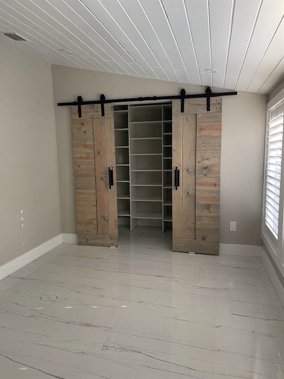 2728 Northeast 27th Avenue Lighthouse Point, FL 33064 - Photo 11 of 19