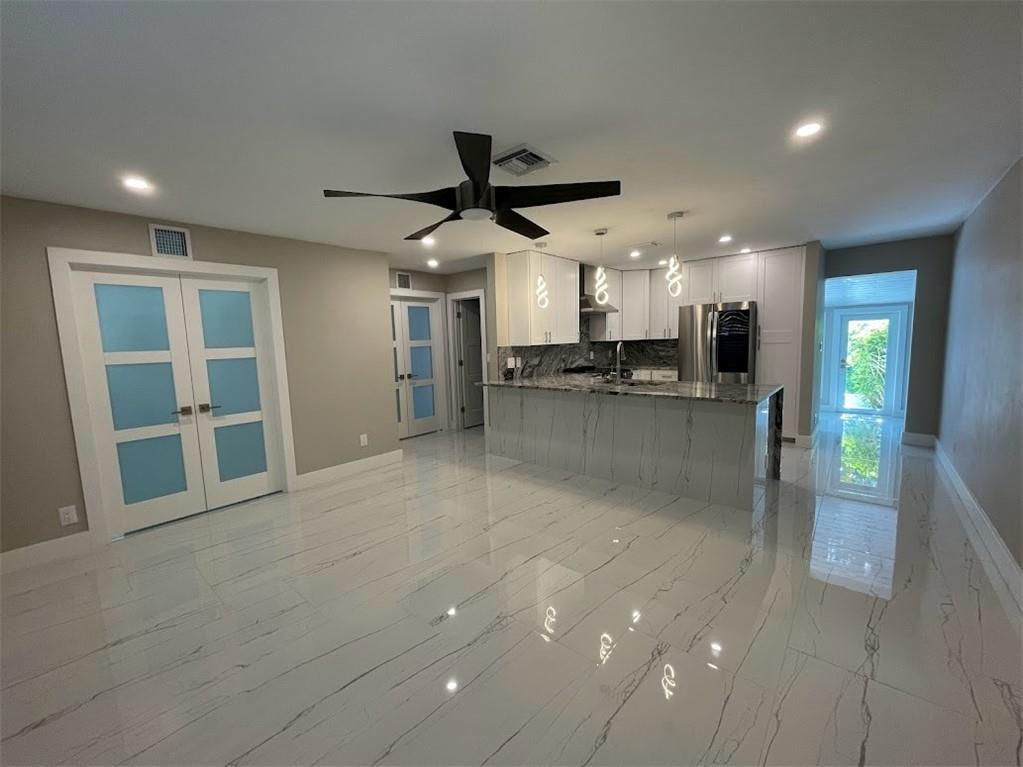 2728 Northeast 27th Avenue Lighthouse Point, FL 33064 - Photo 5 of 19