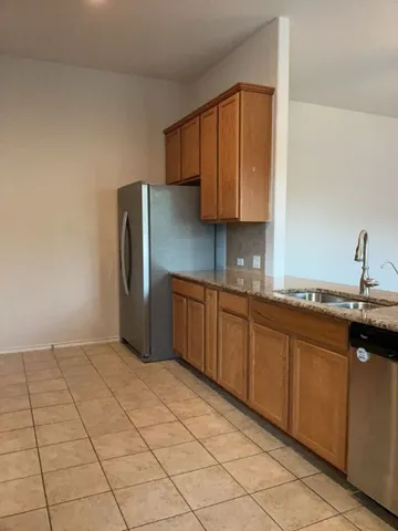 $1,700 | 2105 Town Centre Drive, Unit 28, Round Rock, TX 78664