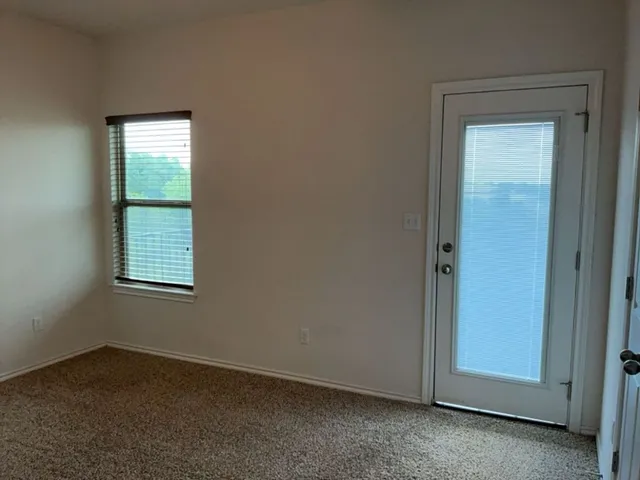 $1,700 | 2105 Town Centre Drive, Unit 28, Round Rock, TX 78664