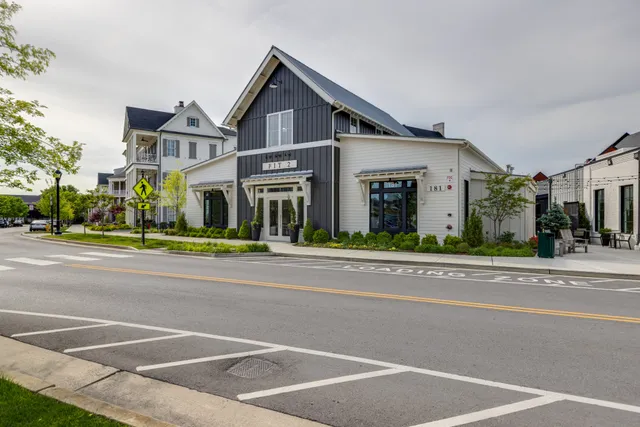 $1,090,000 | 1614 Townsend Boulevard, Franklin, TN 37064